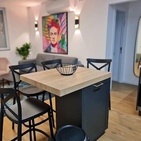 Sunshine Suites By The Sea Eilat 3 Min Walk To The Beach エクステリア 写真